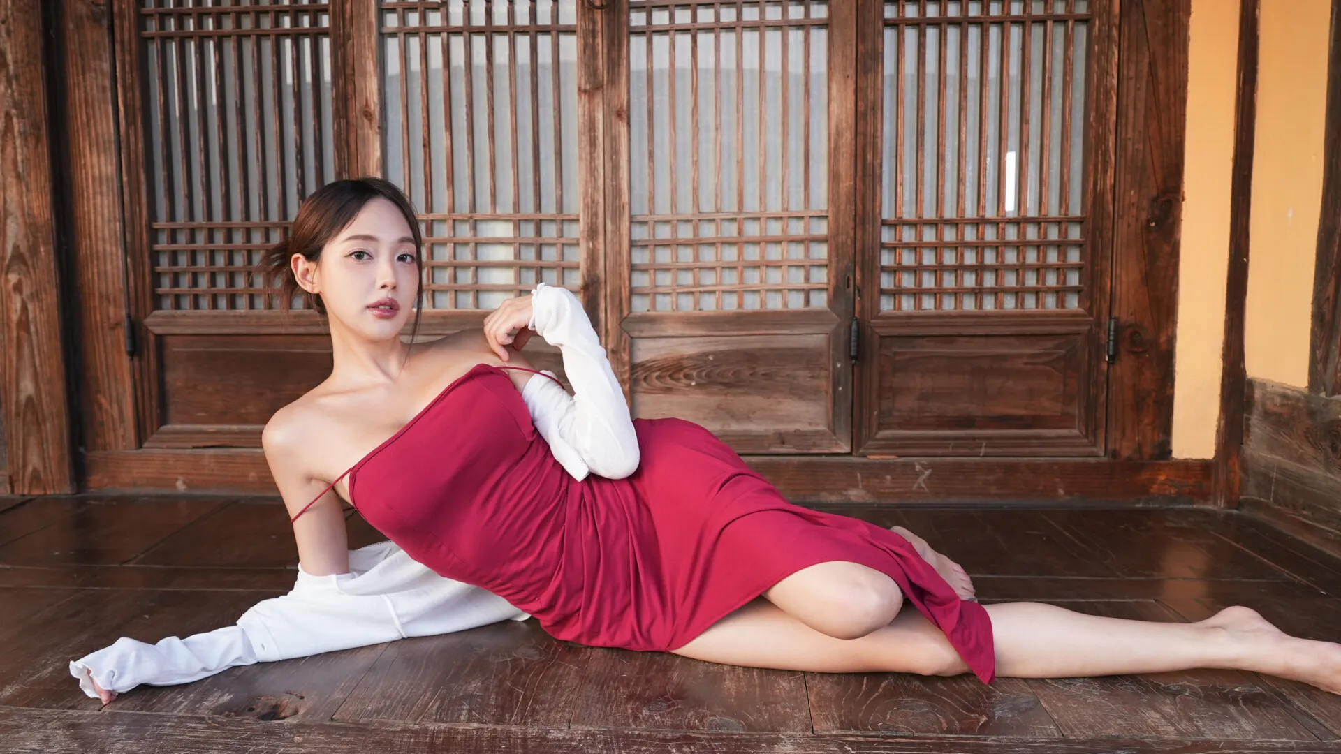 夏日美女:欧巴请和我恋爱吧!/ Summer’s Heartbeat 免Steam单机游戏 一键安装版 全DLC中文绿色版 百度/夸克/迅雷 网盘下载