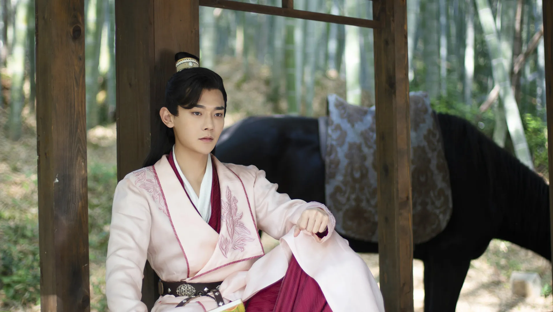 绝世千金重启版/Unique Lady 免Steam单机游戏 一键安装版 全DLC中文绿色版 百度/夸克/迅雷 网盘下载